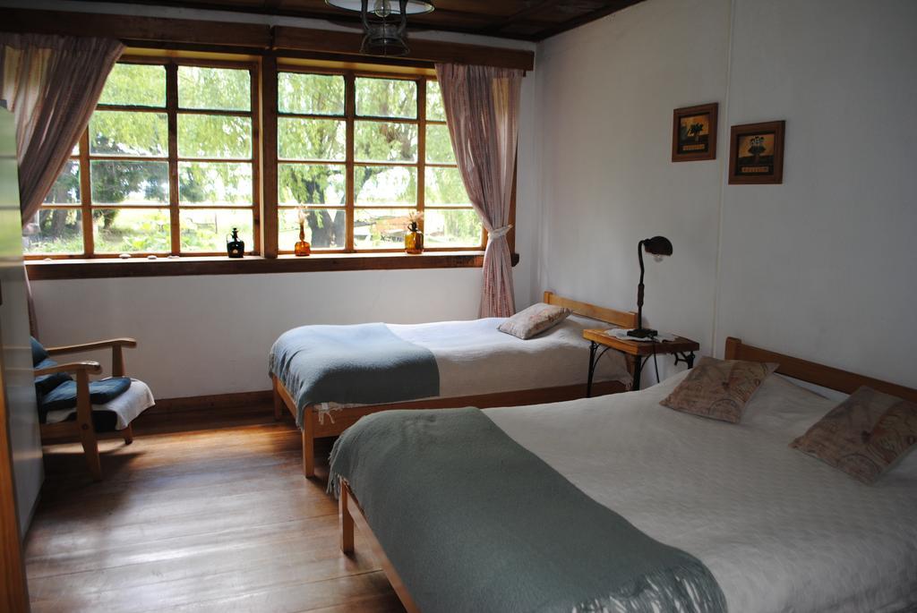 Hosteria De La Patagonia Chile Chico Room photo