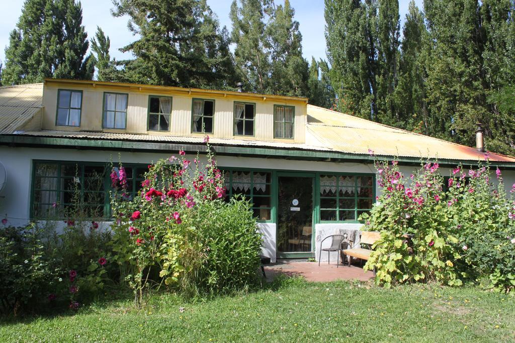 Hosteria De La Patagonia Chile Chico Exterior photo